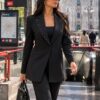 Conjunto Alfaiataria Blazer com Pérolas e Calça Pantalona - Thumbnail Image 2